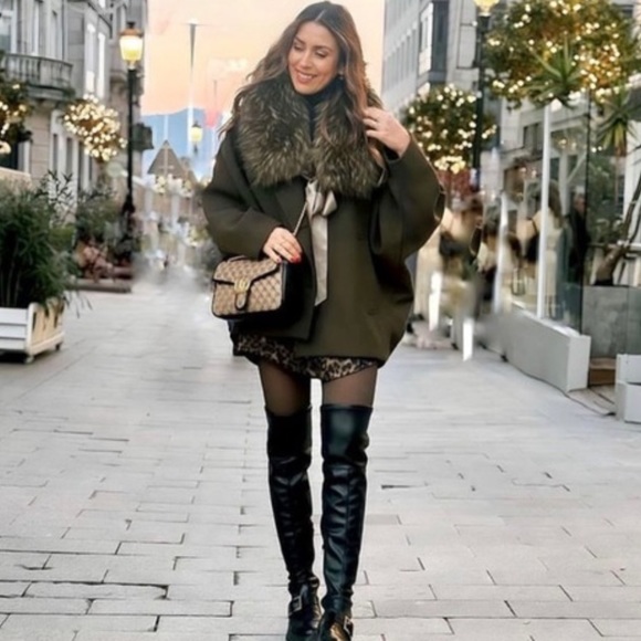 Zara Wool Blend Short Coat - Picture 3 of 16